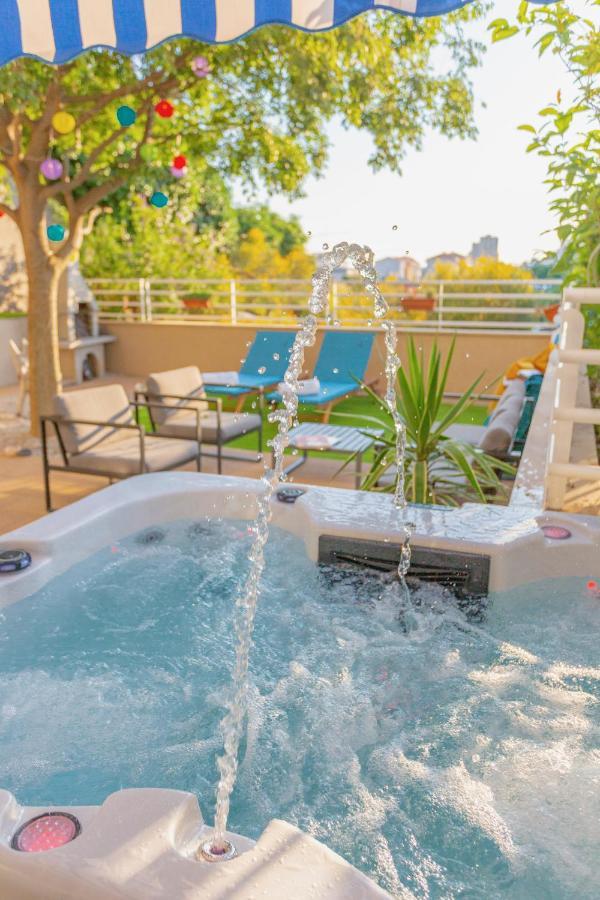 New Delux Green Garden Apartment With Hotube **** Σπλιτ Εξωτερικό φωτογραφία