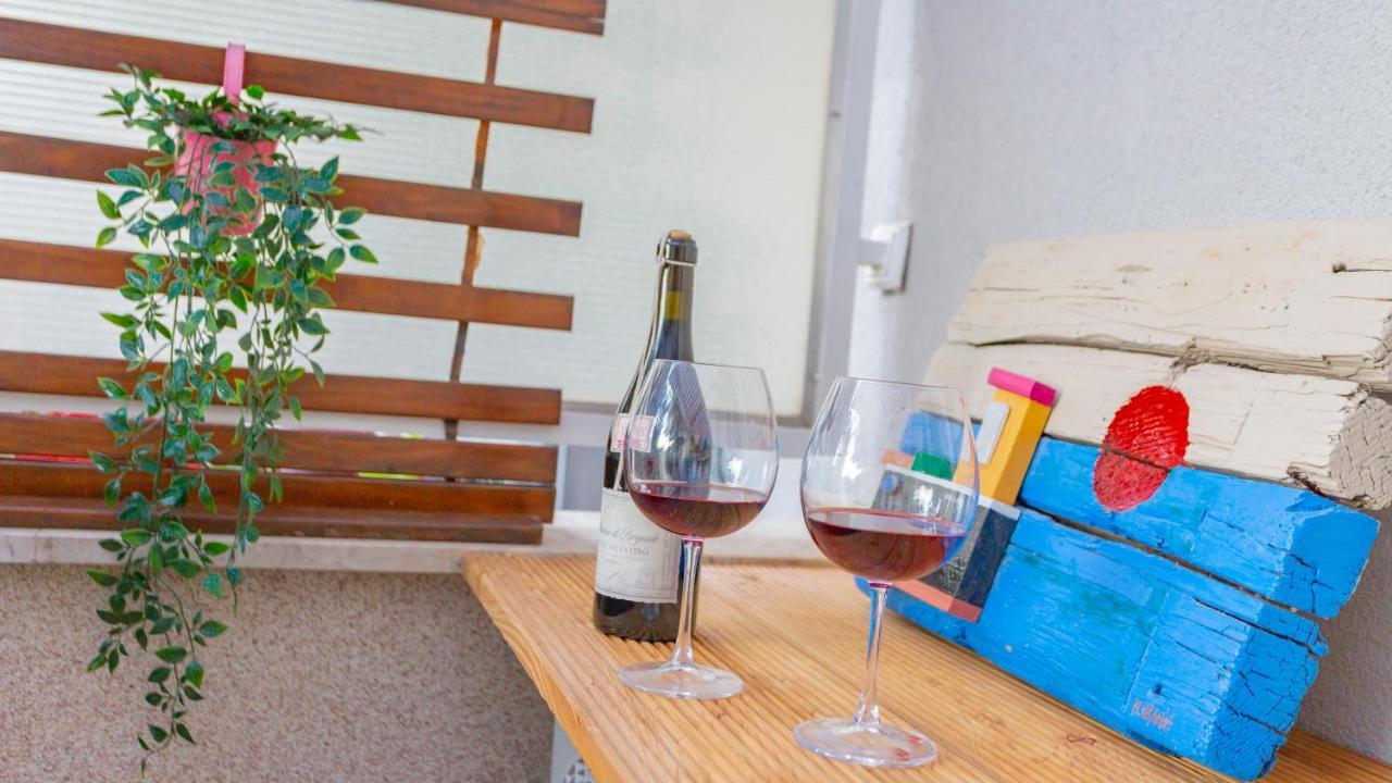 New Delux Green Garden Apartment With Hotube **** Σπλιτ Εξωτερικό φωτογραφία