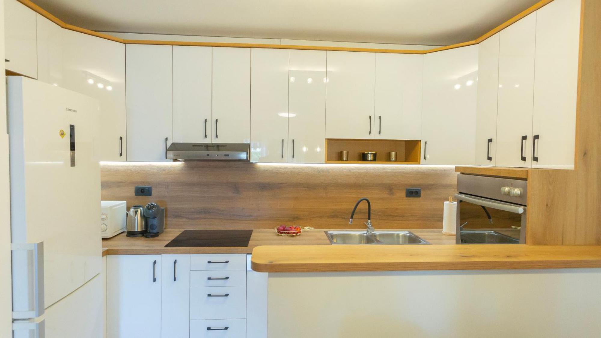 New Delux Green Garden Apartment With Hotube **** Σπλιτ Εξωτερικό φωτογραφία